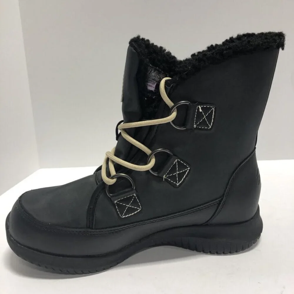 Skechers Women’s Ultra Flex Waterpoof Boot Size 6 M